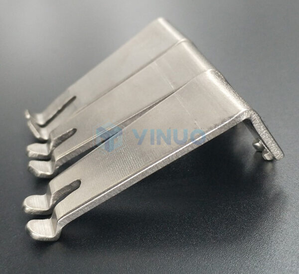 7-C450126-WAVE-SOLDER-CLAWS-FINGER-L-SHAPE